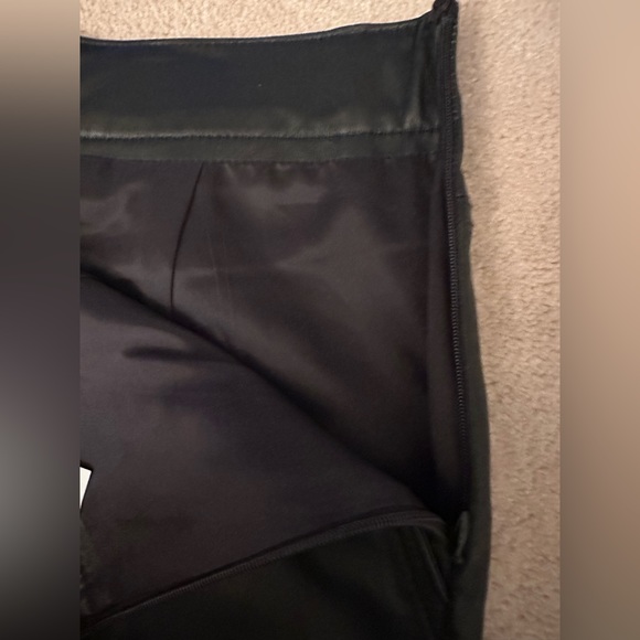 NWT NEW REISS Soft Sheep’s Leather Black Lined Skirt. STUNNING. Side Zip 10-12 - Picture 4 of 8